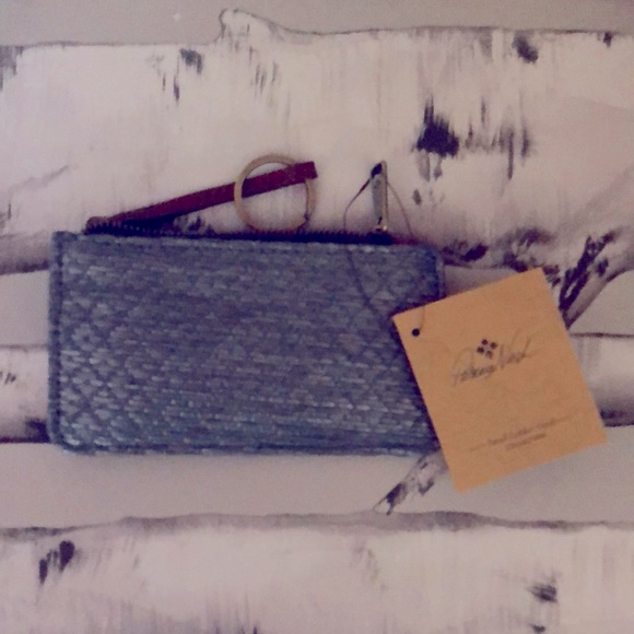 Patricia Nash Wallet - Picture 4 of 7